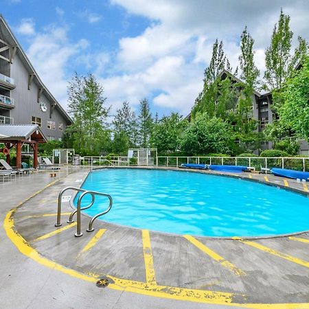 The Best Ski-In/Ski-Out At The Aspens Whistler Exterior foto